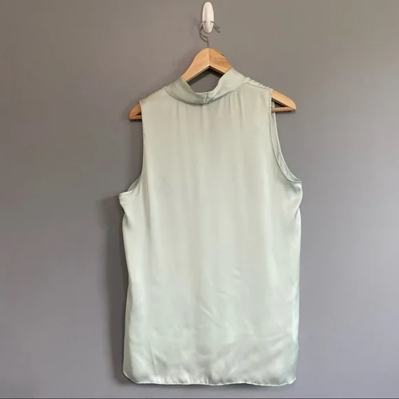 Robert Rodriguez Satin Emilia Inverted Front Pleat Top Green Size L Sleeveless - Picture 5 of 8